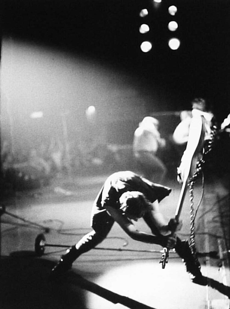 Paul Simonon do The Clash - Foto: Pennie Smith