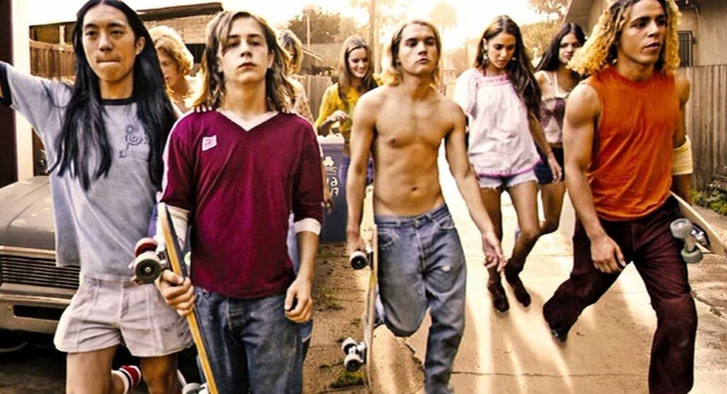Cena do filme Os Reis de Dogtwon